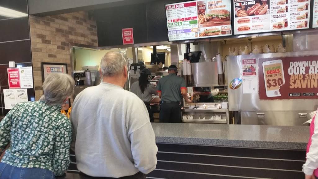 Burger King | restaurant | 8101 Midlothian Turnpike, Richmond, VA 23235, USA | 8043204144 OR +1 804-320-4144