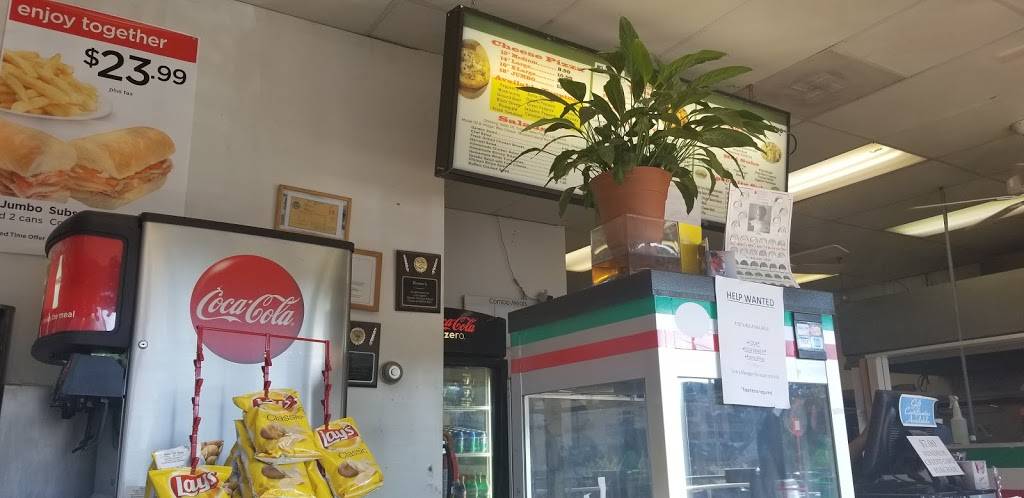 Romeos Pizza | restaurant | 8389 Piney Orchard Pkwy, Odenton, MD 21113, USA | 4106742700 OR +1 410-674-2700