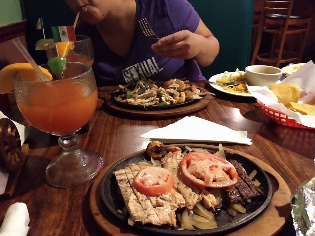 El Real Mexican Restaurant | restaurant | 105 Wisenbaker Rd, Rincon, GA 31326, USA | 9128263524 OR +1 912-826-3524