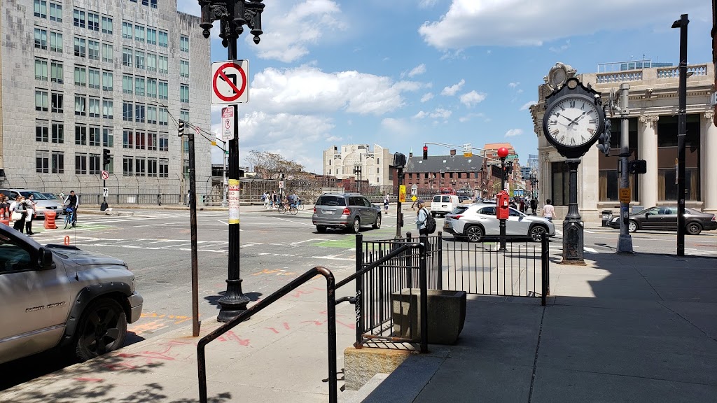 Amelias Taqueria | restaurant | 1076 Boylston St, Boston, MA 02215, USA | 8572332100 OR +1 857-233-2100