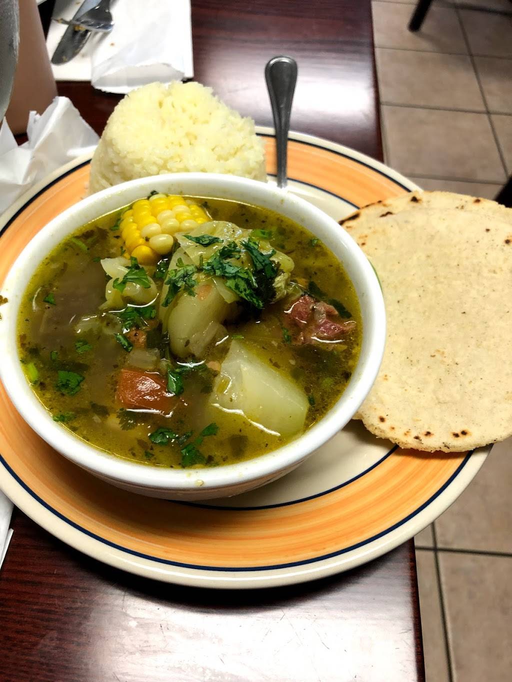 La Joya Latina Restaurant | restaurant | 3699 Davie Road Extension, Hollywood, FL 33024, USA | 9544433377 OR +1 954-443-3377