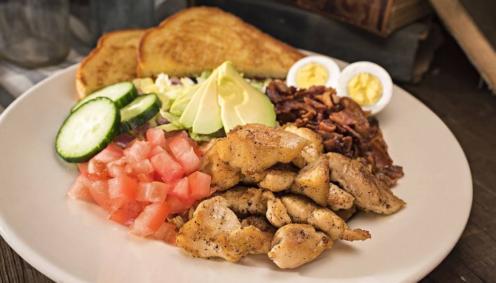 Huckleberrys Breakfast & Lunch | restaurant | 2673 Mount Vernon Ave, Bakersfield, CA 93306, USA | 6617421514 OR +1 661-742-1514