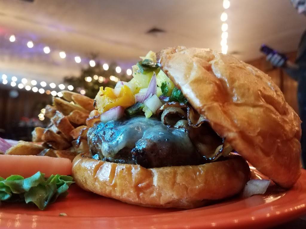 The Tree House | restaurant | 820 Broad Ave, Belle Vernon, PA 15012, USA | 7249292788 OR +1 724-929-2788