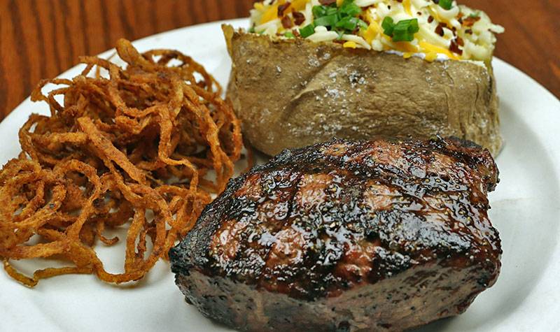 New Smyrna Steakhouse | restaurant | 723 E 3rd Ave, New Smyrna Beach, FL 32169, USA | 3864249696 OR +1 386-424-9696