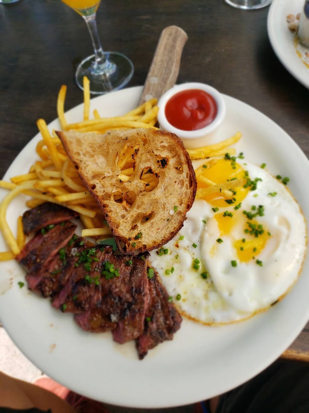 Market Provisions | restaurant | 8009 Beverly Blvd, Los Angeles, CA 90048, USA | 3236538009 OR +1 323-653-8009