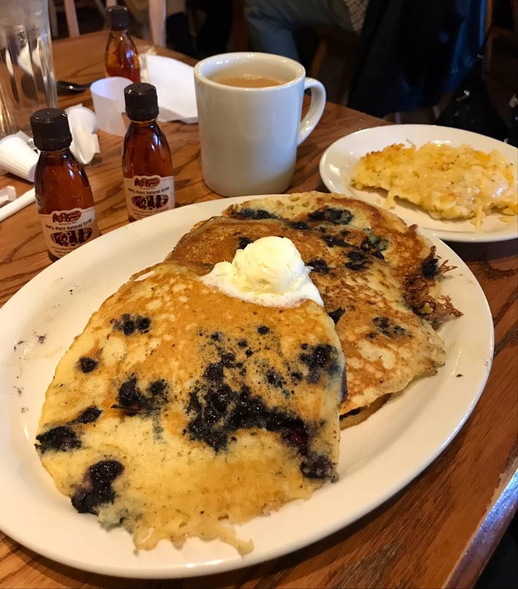 Cracker Barrel Old Country Store | restaurant | 6055 Som Center Rd, Willoughby, OH 44094, USA | 4405161775 OR +1 440-516-1775