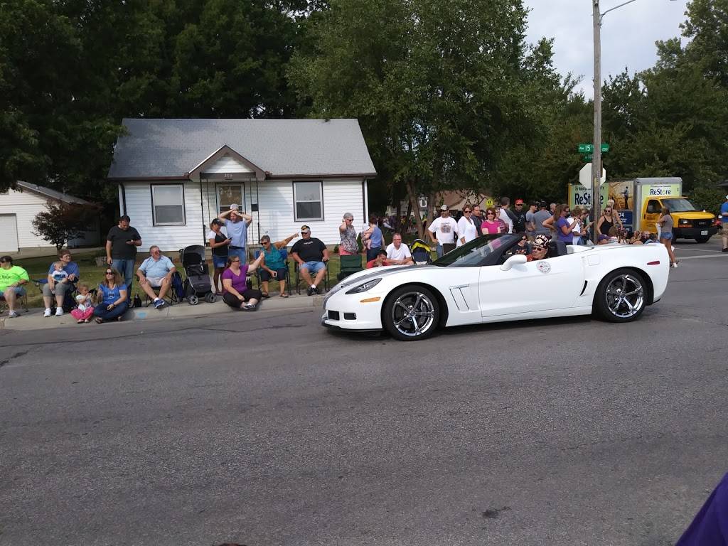 Brewers Sports Bar & Grill | restaurant | 1120 W Main St, Blue Springs, MO 64015, USA | 8162951802 OR +1 816-295-1802