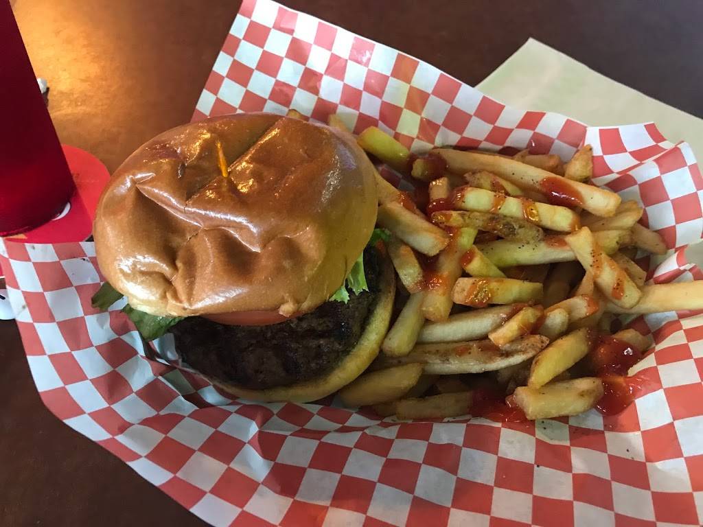 Vegas Burger Bar | restaurant | 1699 NE 123rd St, North Miami, FL 33181, USA | 3058910055 OR +1 305-891-0055