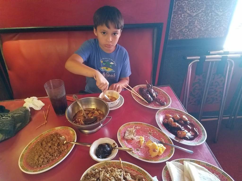 Long River Restaurant | restaurant | 2835 Riverside Dr, Danville, VA 24540, USA | 4347996770 OR +1 434-799-6770