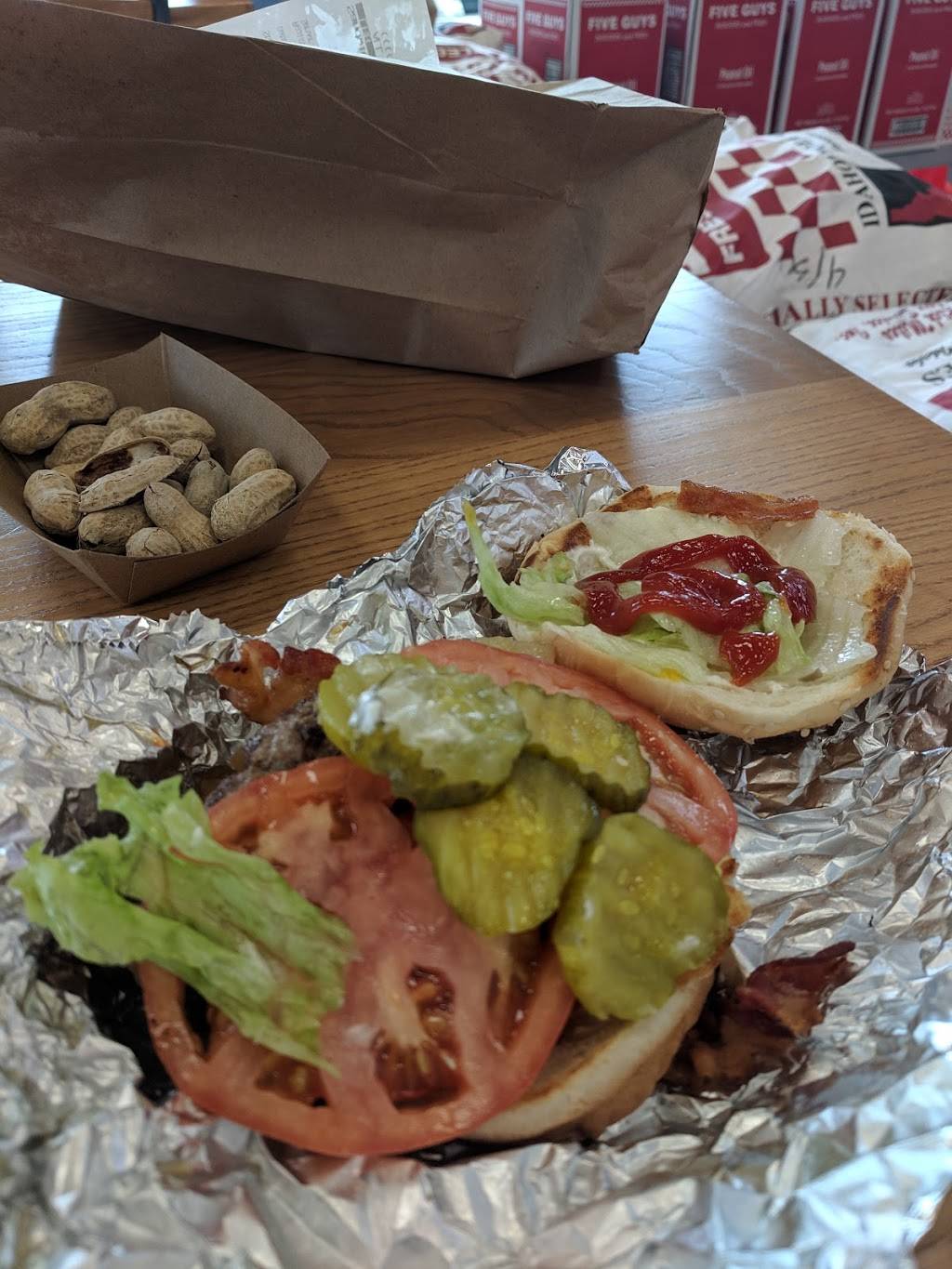 Five Guys | meal takeaway | 15651 Pines Blvd, Pembroke Pines, FL 33027, USA | 9542513048 OR +1 954-251-3048