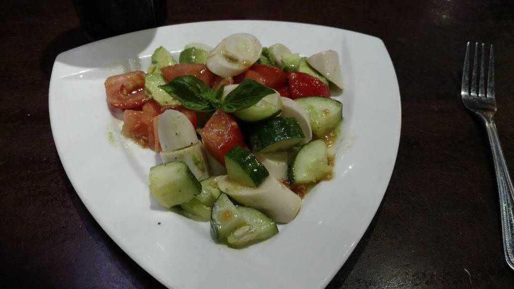 Morettis Ristorante & Pizzeria Mount Prospect | restaurant | 1799 S Busse Rd, Mt Prospect, IL 60056, USA | 8475932200 OR +1 847-593-2200