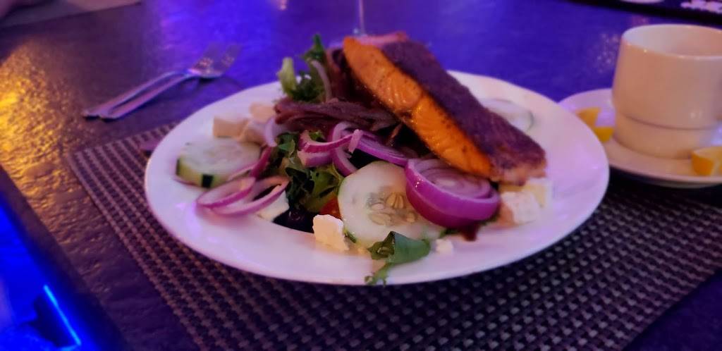 The Station Restaurant Bar | restaurant | 195 Water St, Naugatuck, CT 06770, USA | 2037146611 OR +1 203-714-6611