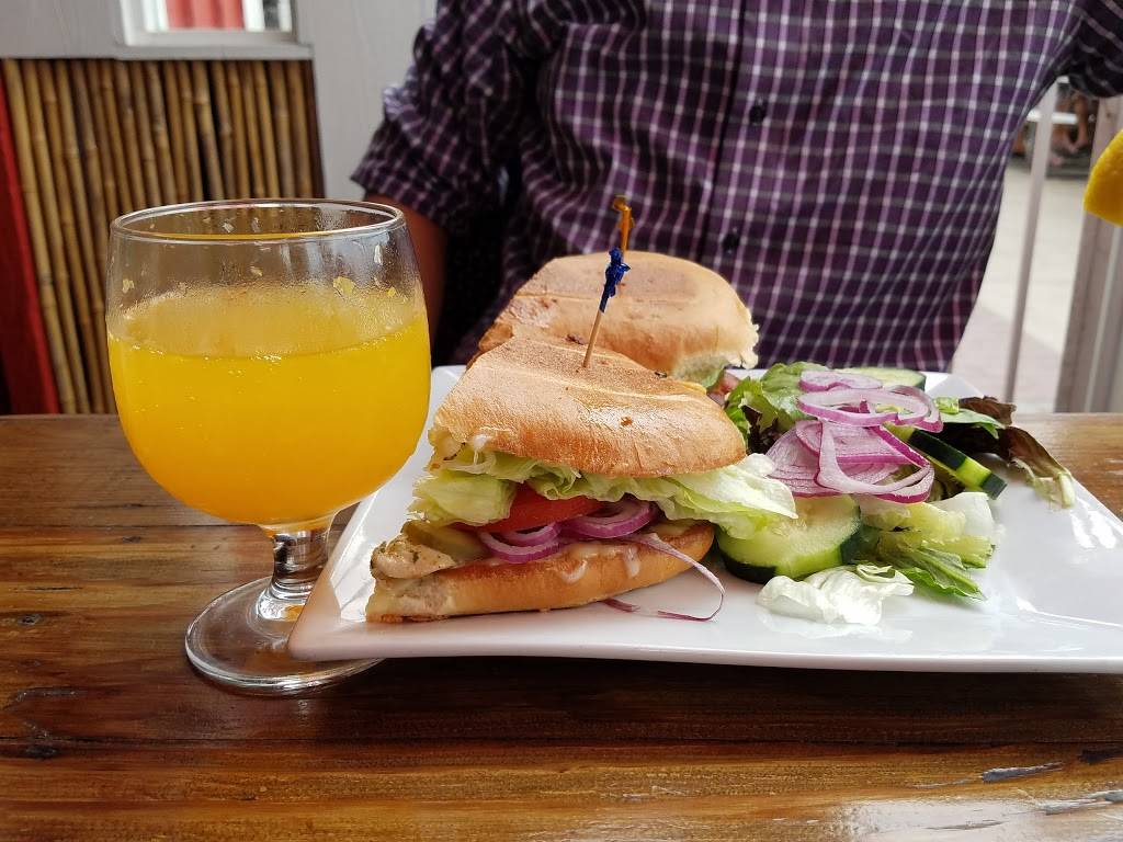 Stratford at the Harbor | restaurant | 280 Harbor Dr, Oceanside, CA 92054, USA | 7604532073 OR +1 760-453-2073