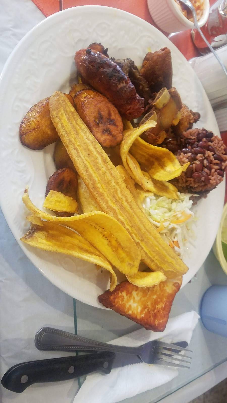 El Camacho Restaurante nicaraguense | restaurant | 2019 Venice Blvd, Los Angeles, CA 90006, USA | 3237356276 OR +1 323-735-6276