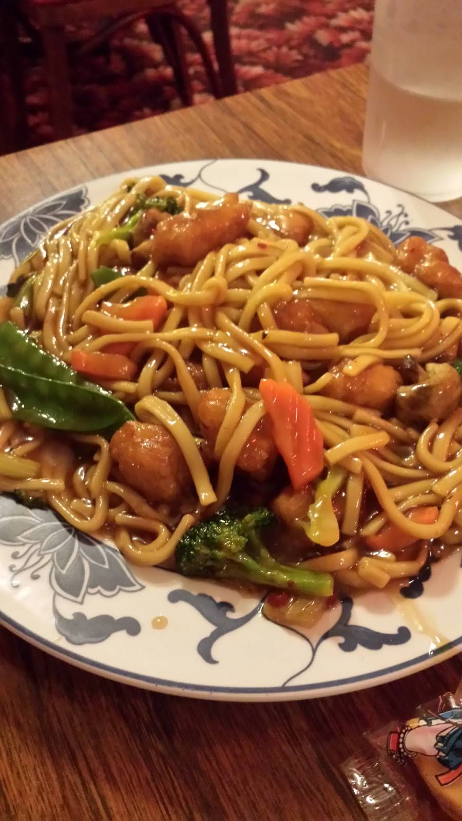 Golden Dragon - Bellevue | restaurant | 923 Galvin Rd S #107, Bellevue, NE 68005, USA | 4023159909 OR +1 402-315-9909