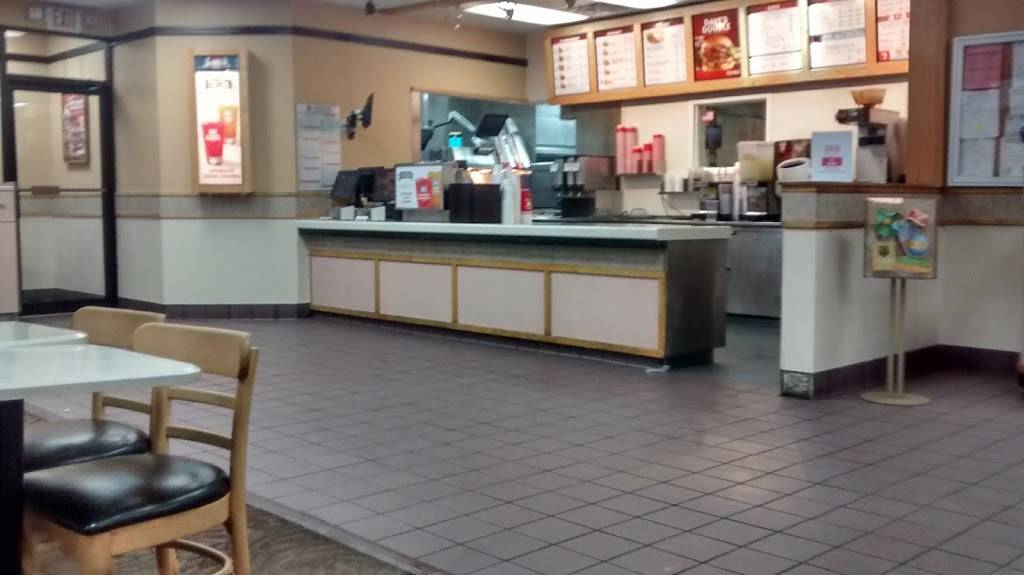 Wendys | restaurant | 711 Englewood Rd, Madisonville, TN 37354, USA | 4234428985 OR +1 423-442-8985
