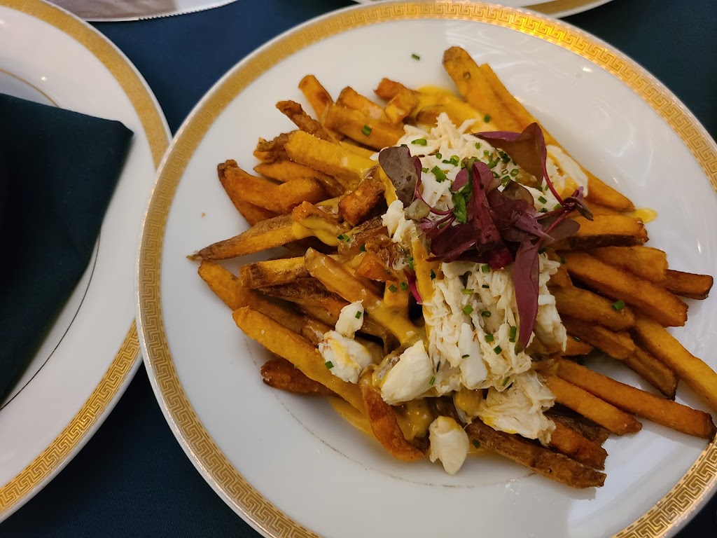 The Olde Bar | restaurant | 125 Walnut St, Philadelphia, PA 19106, USA | 2152533777 OR +1 215-253-3777