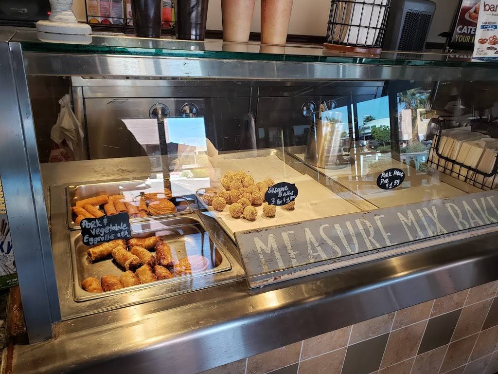 Cali Banh Mi | restaurant | 4425 Convoy St #200a, San Diego, CA 92111, USA | 8582782525 OR +1 858-278-2525