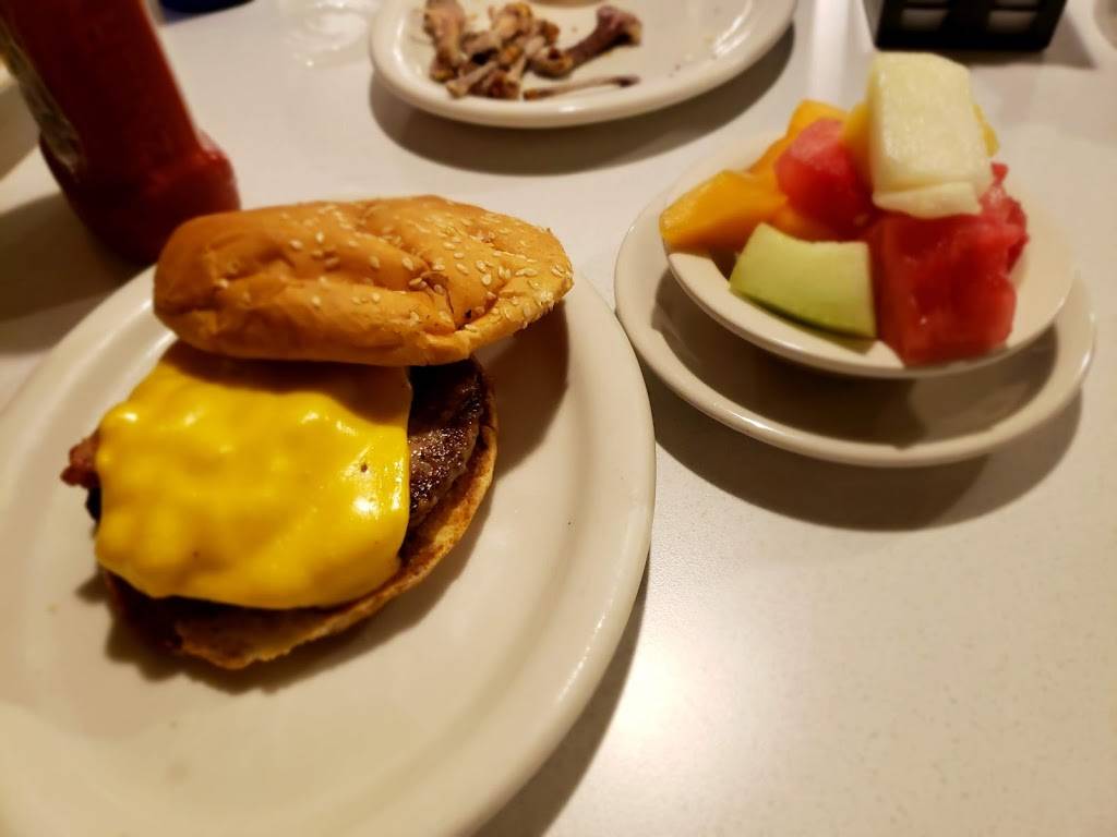 Zacks of Plymouth | restaurant | 9468 S Main St, Plymouth, MI 48170, USA | 7344592066 OR +1 734-459-2066