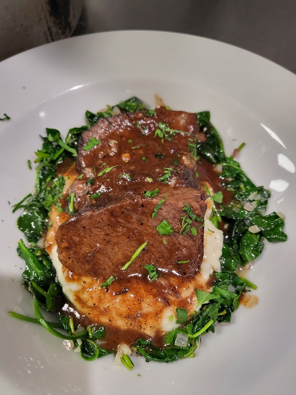 Alehouse & Bistro | restaurant | 707 1st St, Gilroy, CA 95020, USA | 4087672673 OR +1 408-767-2673