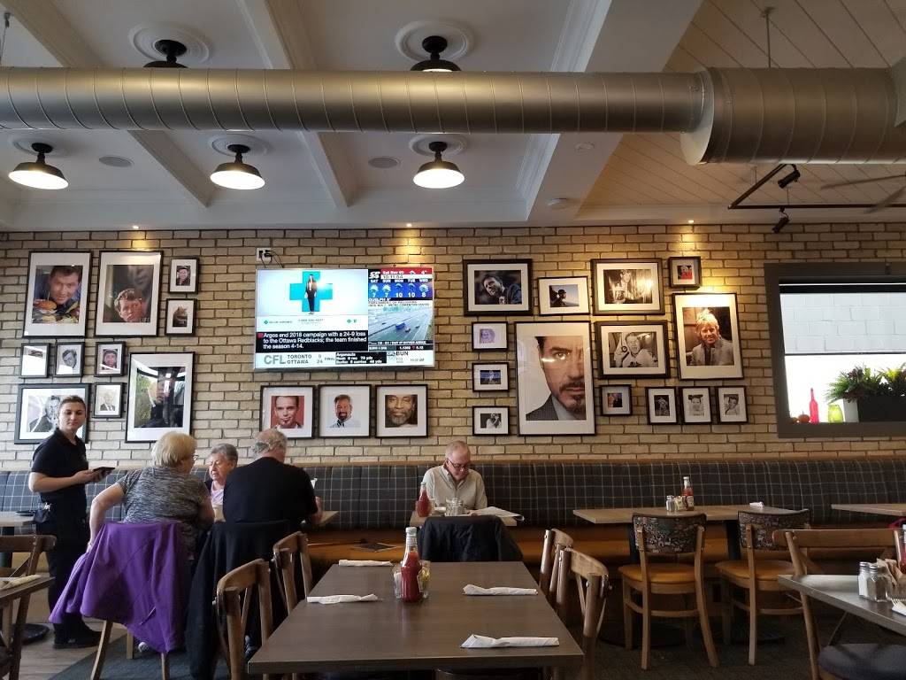 Bobbys Hideaway- Port Credit | restaurant | 398 Lakeshore Rd E, Mississauga, ON L5G 1H5, Canada | 9052783688 OR +1 905-278-3688