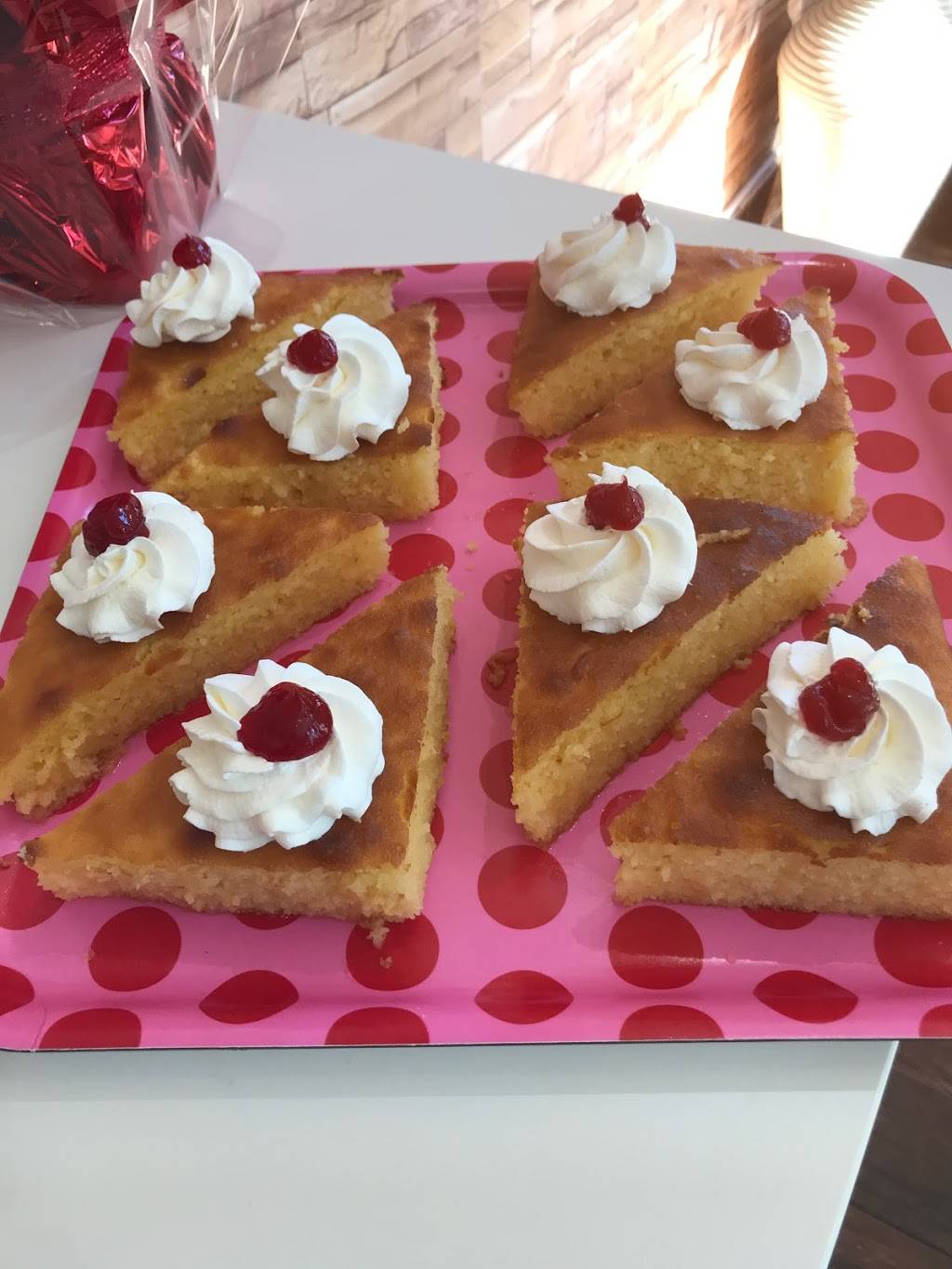 Amante Bakery | bakery | 1188 Elmhurst Rd, Mt Prospect, IL 60056, USA | 8473788226 OR +1 847-378-8226