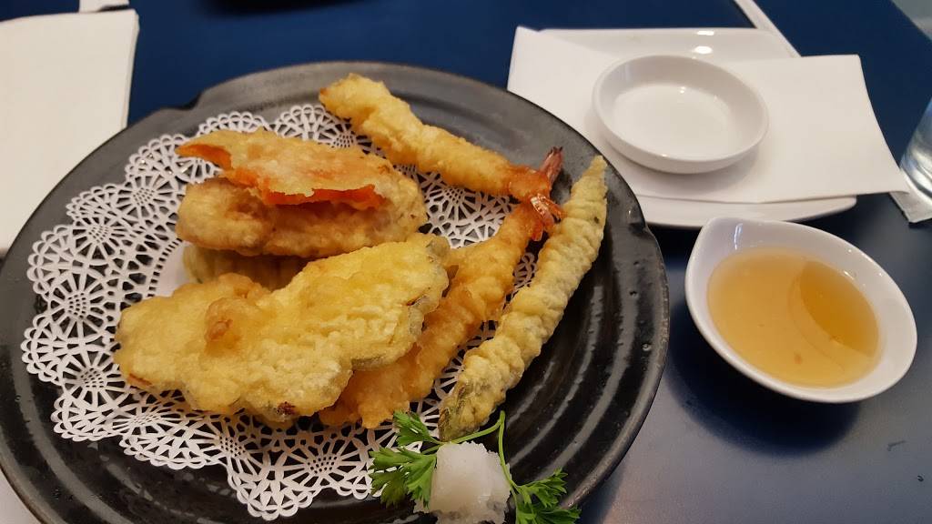 Omi Sushi | restaurant | 210 M. A. C. Ave, East Lansing, MI 48823, USA | 5173372222 OR +1 517-337-2222