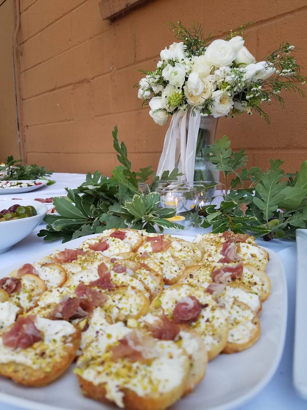 Nuchs Pizzeria | restaurant | 2819 S 2300 E, Salt Lake City, UT 84109, USA | 8014840448 OR +1 801-484-0448