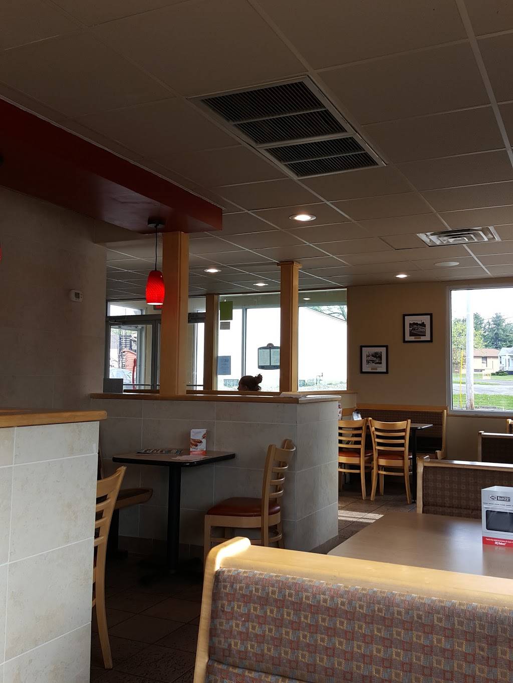 Dairy Queen Grill & Chill | restaurant | 10201 Main St, New Middletown, OH 44442, USA | 3305422362 OR +1 330-542-2362