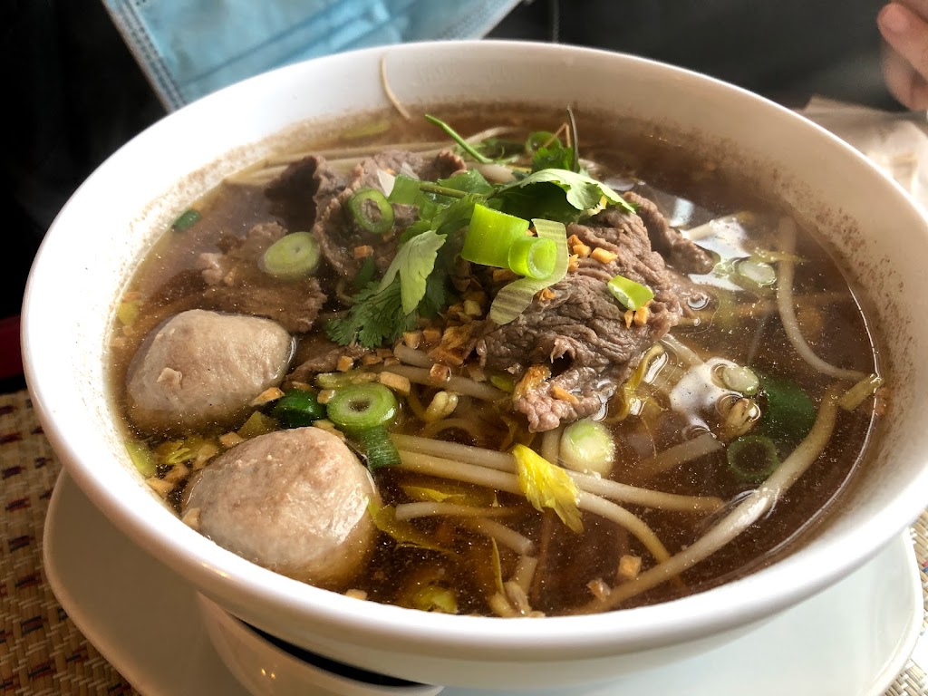 Thai Kitchen | restaurant | 1 Eglin Pkwy NE, Fort Walton Beach, FL 32548, USA | 8502435748 OR +1 850-243-5748