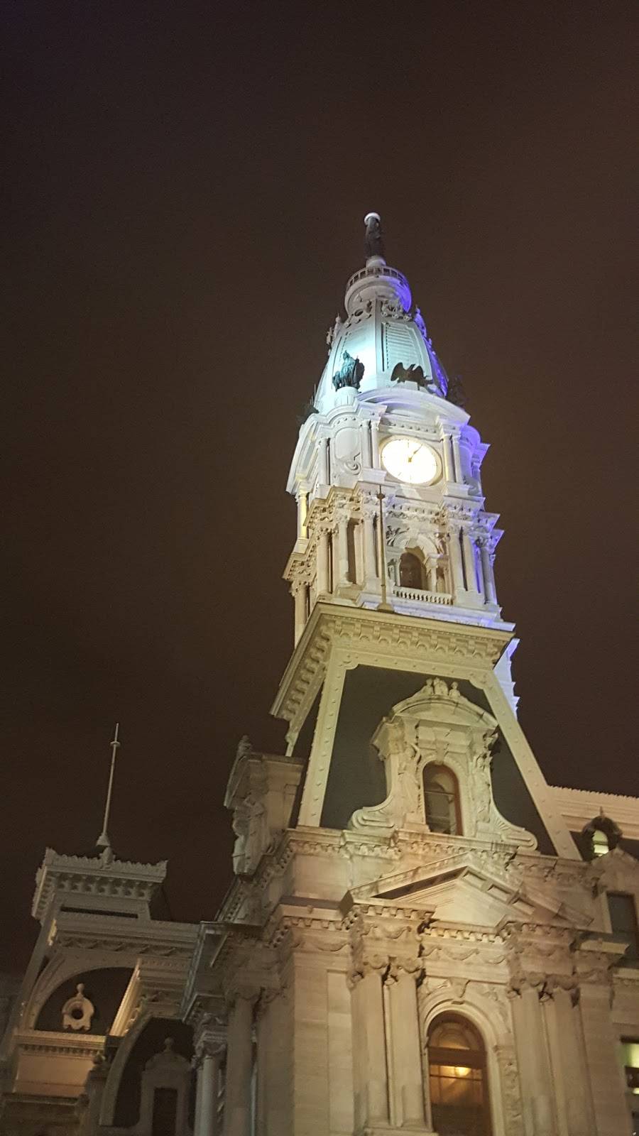 Downeys Restaurant | restaurant | 526 S Front St, Philadelphia, PA 19147, USA | 2157878185 OR +1 215-787-8185