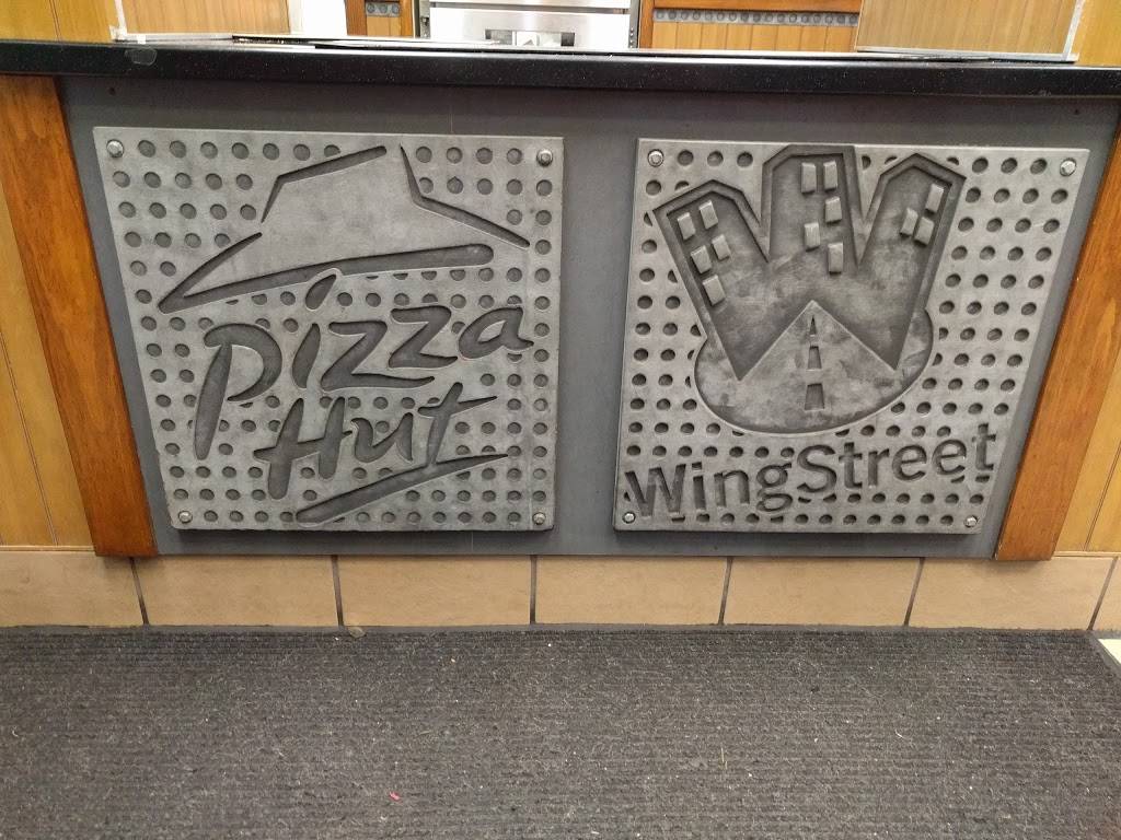 Pizza Hut | restaurant | 1602 Missouri Ave N, Largo, FL 33770, USA | 7275841111 OR +1 727-584-1111