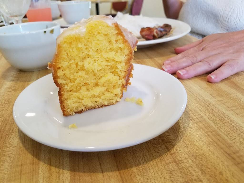 Auntie s Soul Food Kitchen | restaurant | 829 Canal St, New Smyrna Beach, FL 32168, USA | 3864106164 OR +1 386-410-6164