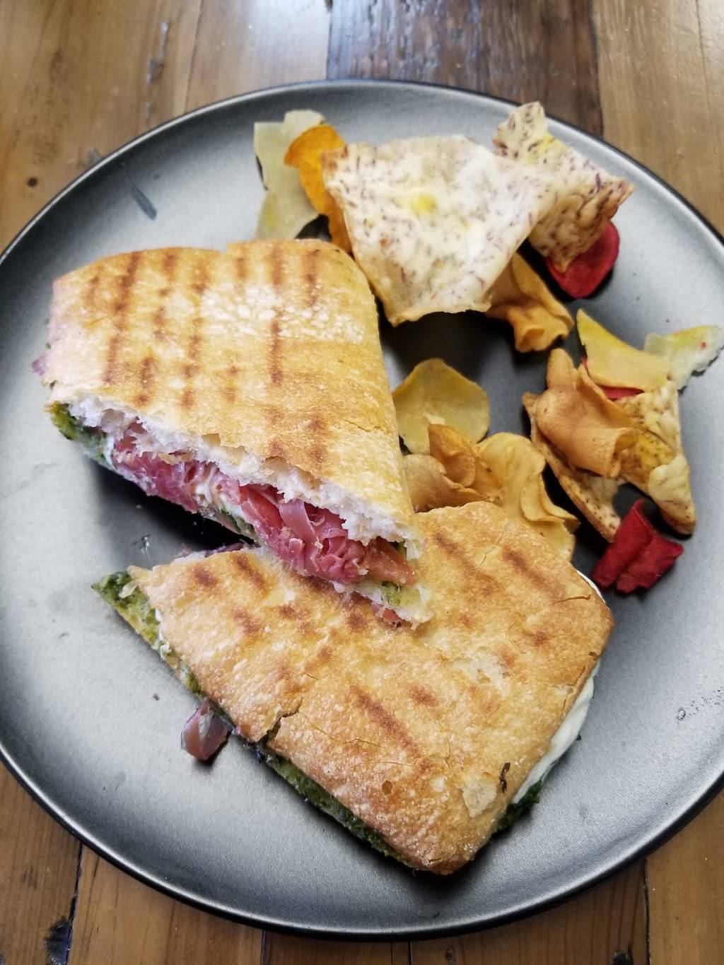 Voi-La | restaurant | 13889 Wellington Trace A8, Wellington, FL 33414, USA | 5613353072 OR +1 561-335-3072