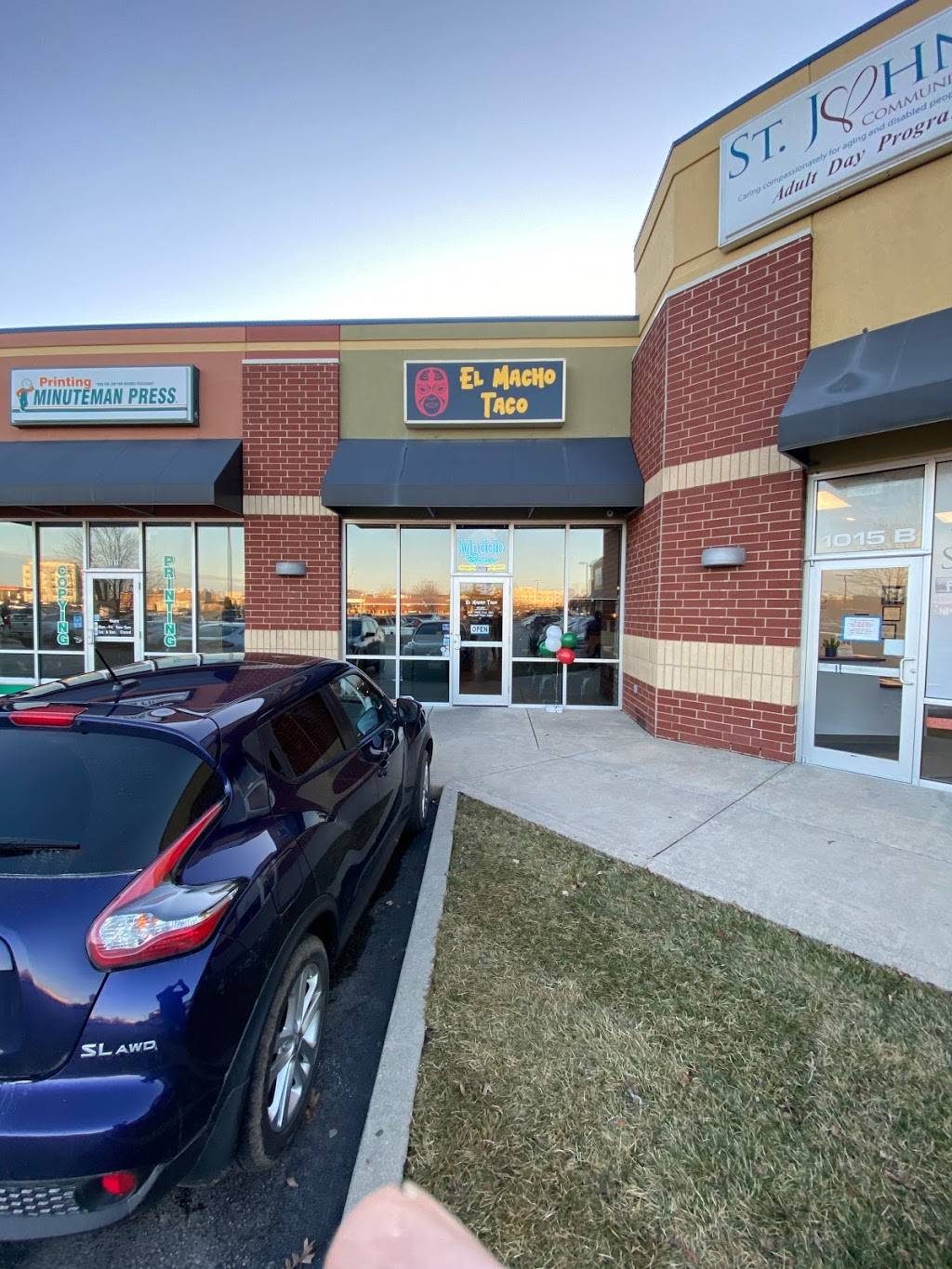 El macho Taco | restaurant | 1017 Century Dr, Edwardsville, IL 62025, USA | 6183075128 OR +1 618-307-5128