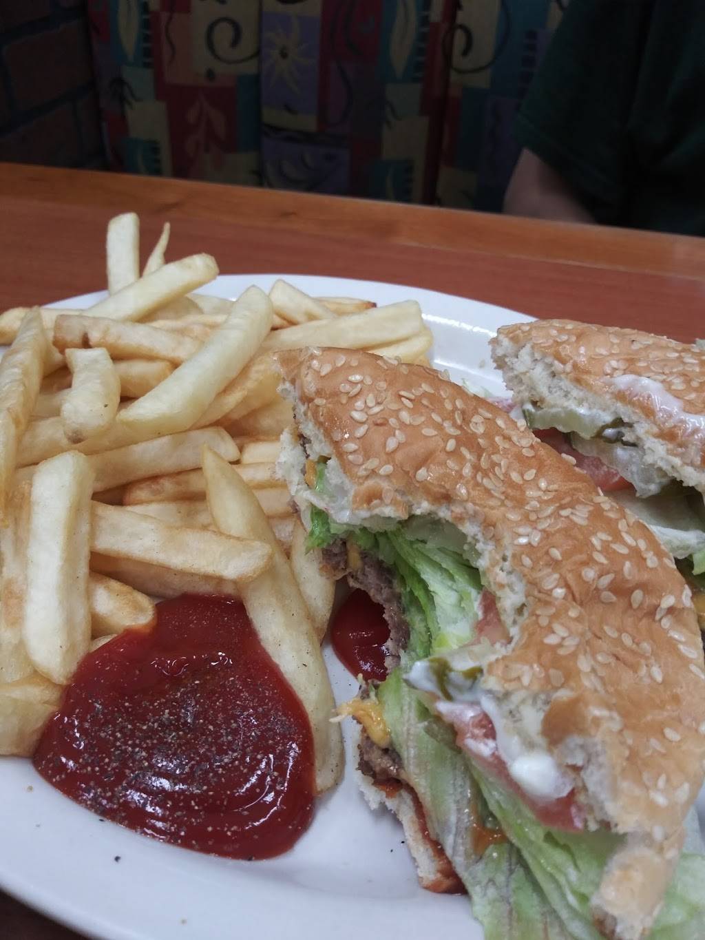 Delta Coney Island | restaurant | 1301 N Telegraph Rd, Monroe, MI 48162, USA | 7342428511 OR +1 734-242-8511