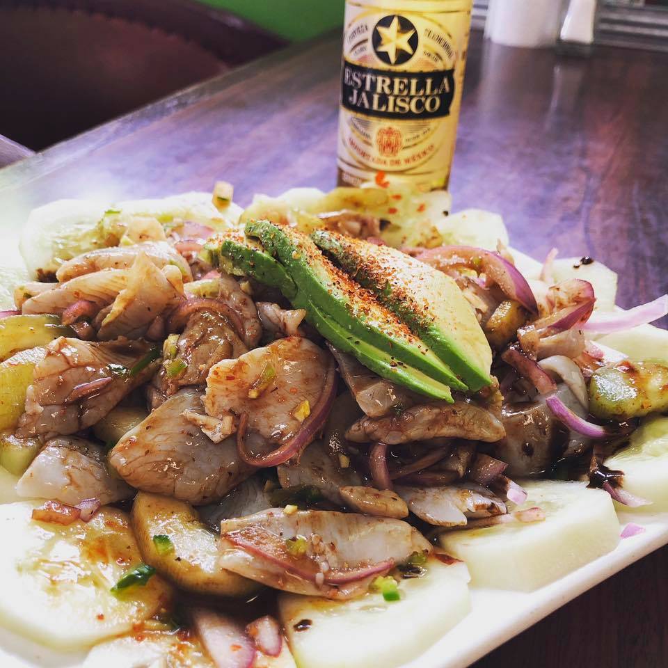 Isla del Mar Restaurante | restaurant | 5101 S 36th St, Omaha, NE 68107, USA | 4022135723 OR +1 402-213-5723