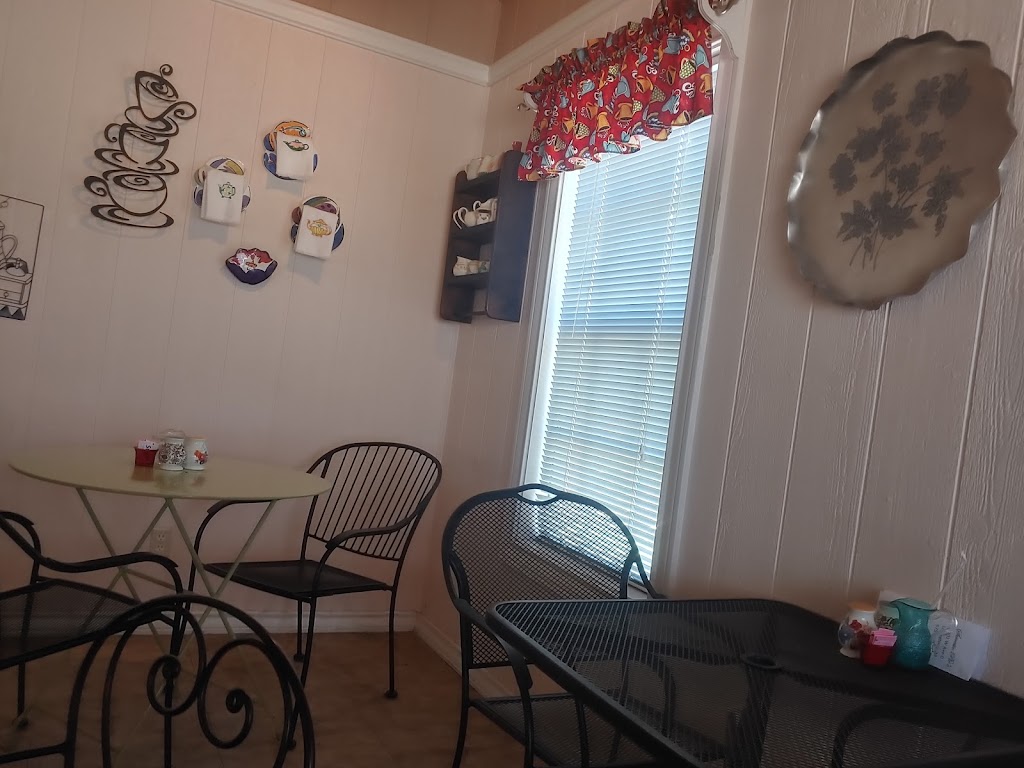 SWEETIE PIES | restaurant | 1301 W Ave D, Lovington, NM 88260, USA | 5753960678 OR +1 575-396-0678