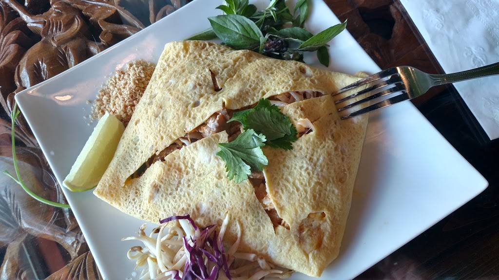 Thai Boran Restaurant | restaurant | 3236 La Orilla Rd NW suite a, Albuquerque, NM 87120, USA | 5054922244 OR +1 505-492-2244