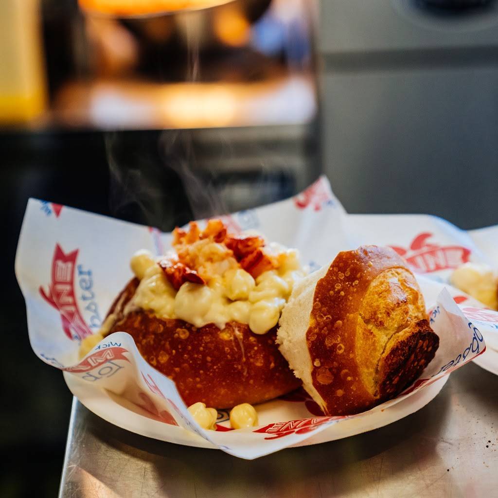 Little Italy Food Hall | restaurant | 550 W Date St suite b, San Diego, CA 92101, USA | 6192697187 OR +1 619-269-7187