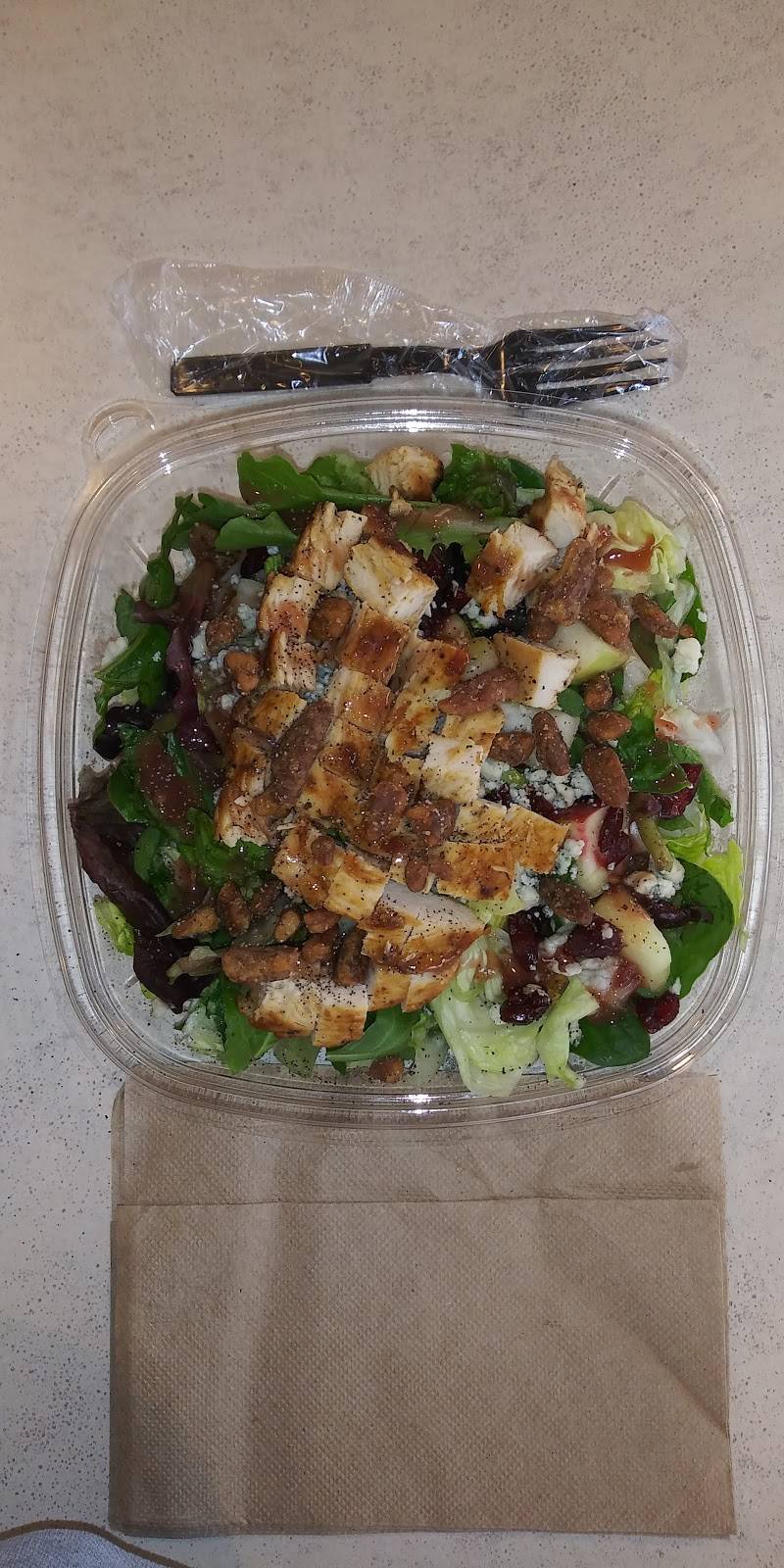 Wendys | restaurant | 1593 Union Ave, Memphis, TN 38104, USA | 9012744536 OR +1 901-274-4536