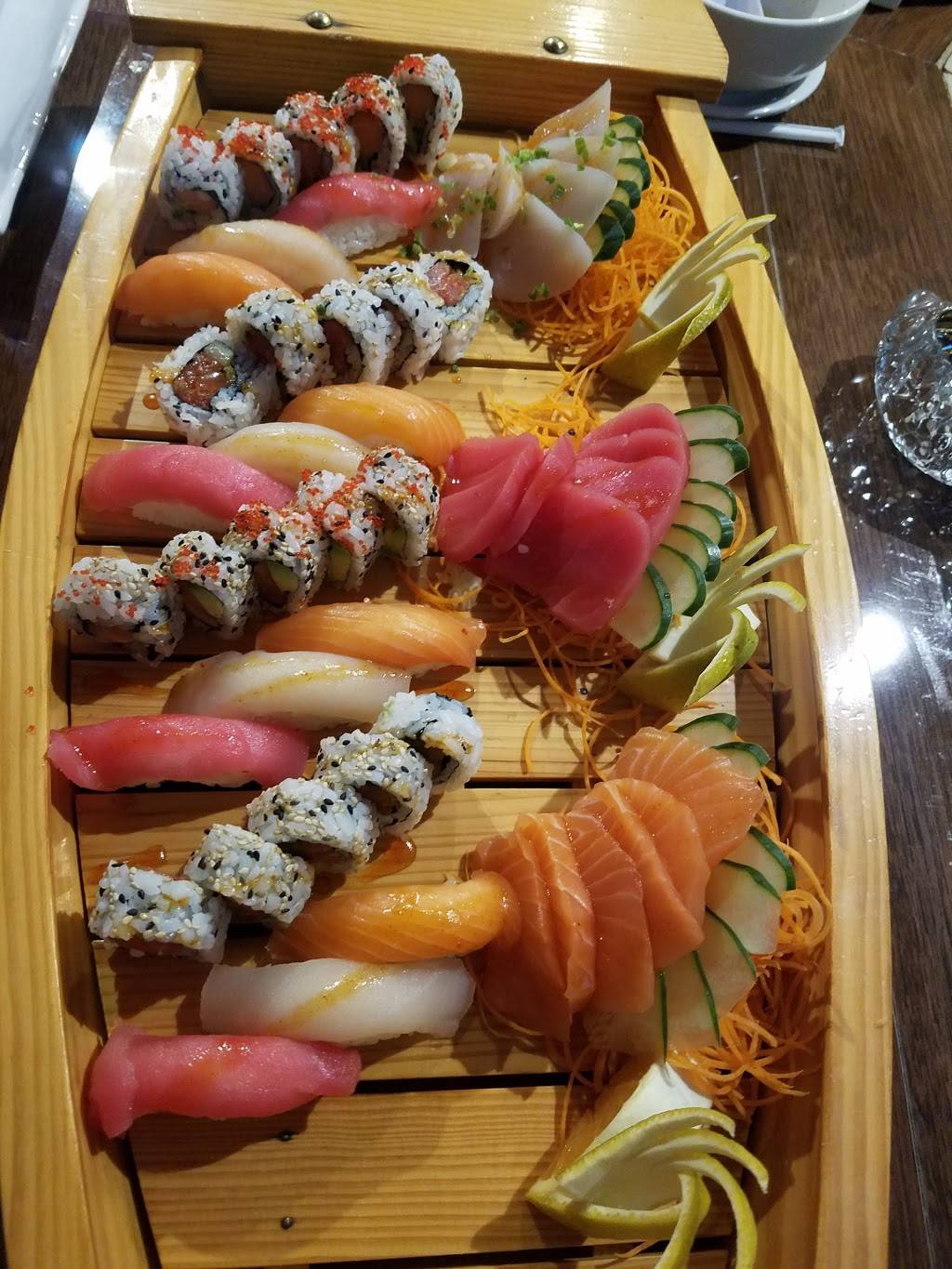 Ichiban Sushi and Thai | restaurant | 7400 N Federal Hwy c5, Boca Raton, FL 33487, USA | 5612355364 OR +1 561-235-5364