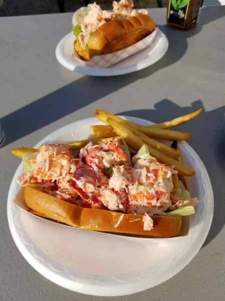 Sandys | meal takeaway | 132 Warren Avenue, 1 Ryder Way, Plymouth, MA 02360, USA | 5087475911 OR +1 508-747-5911