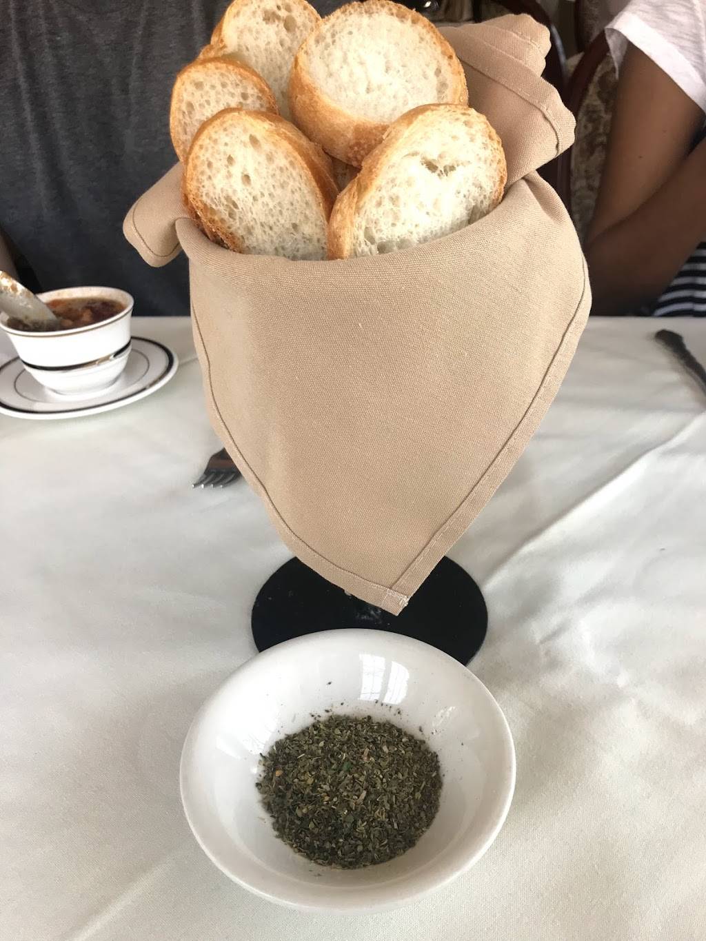 Giorgios | restaurant | 52 Vose Ave, South Orange, NJ 07079, USA | 9737624440 OR +1 973-762-4440