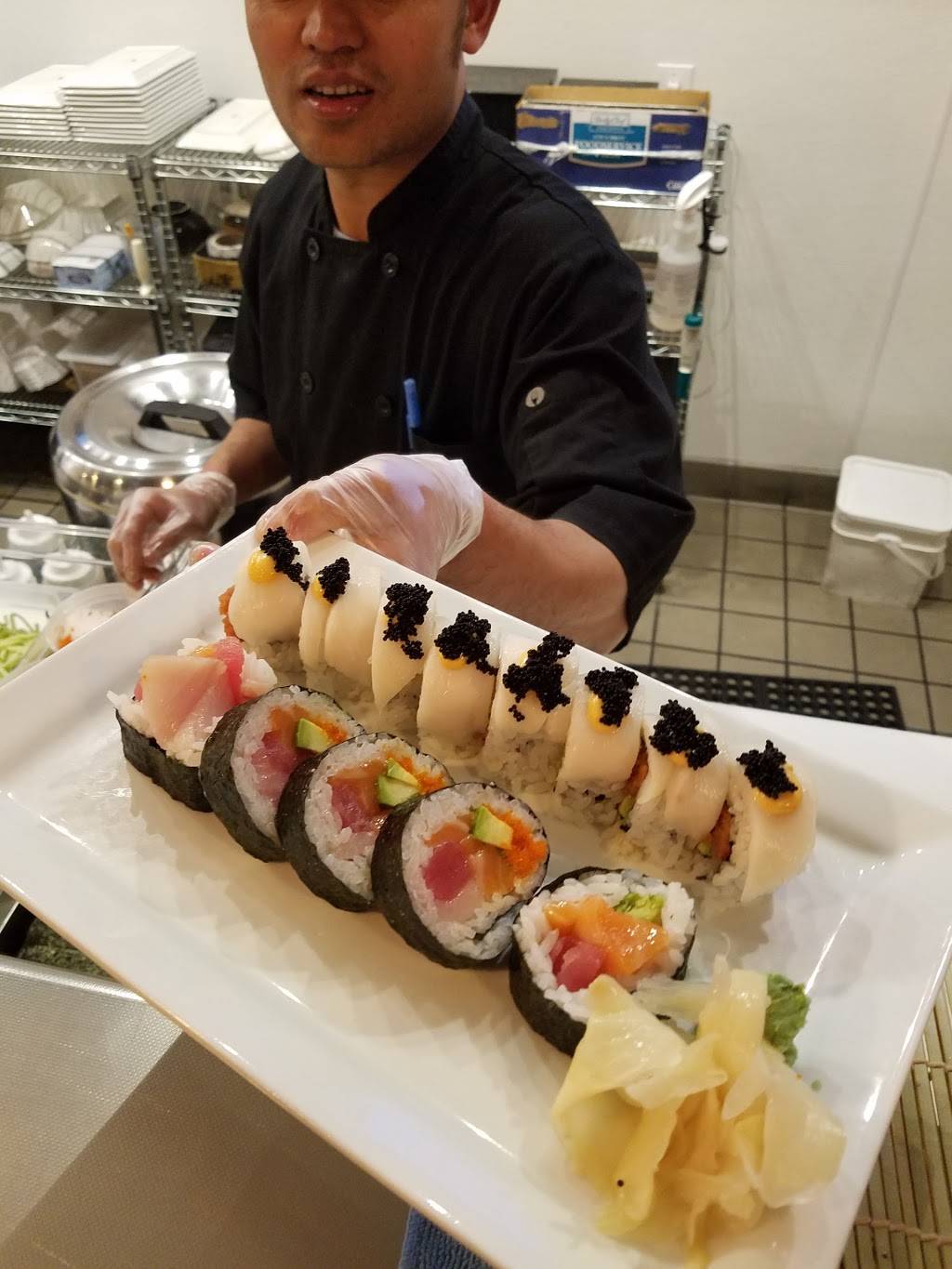 Sushi Siam | restaurant | 928 Gateway Commons Cir, Wake Forest, NC 27587, USA | 9192638241 OR +1 919-263-8241