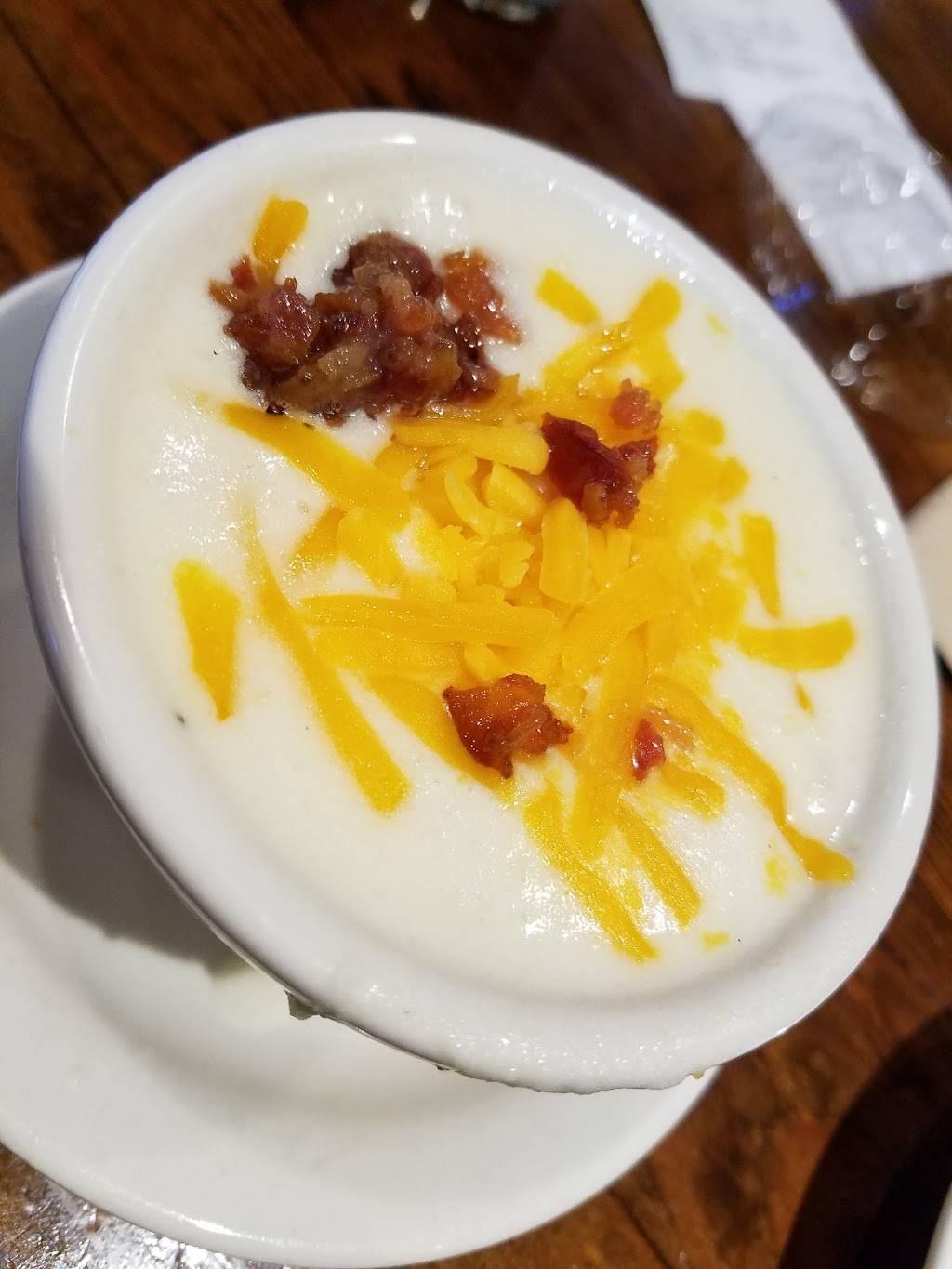 la Madeleine French Bakery & Cafe Severn | restaurant | 3300 Severn, Suite 201, Metairie, LA 70002, USA | 5044561624 OR +1 504-456-1624