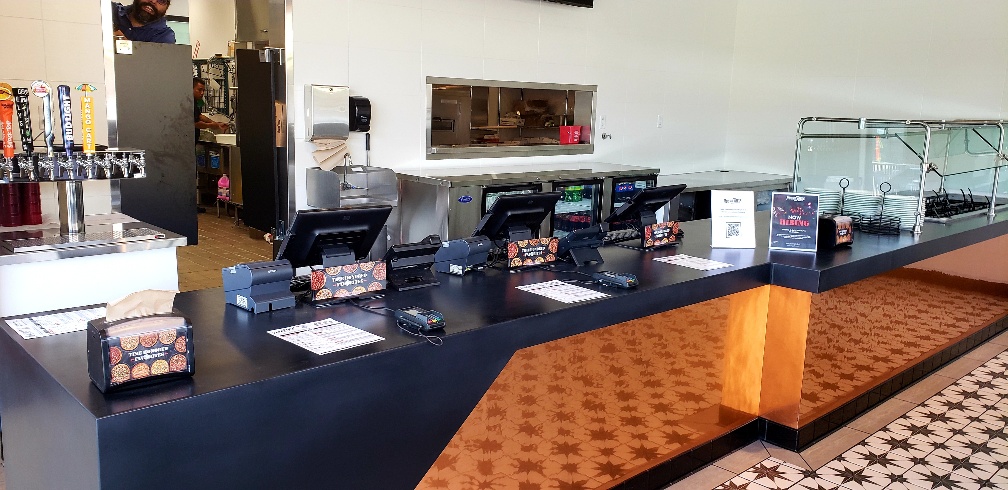 Round Table Pizza | restaurant | 2640 5th St, Alameda, CA 94501, USA | 5108903456 OR +1 510-890-3456