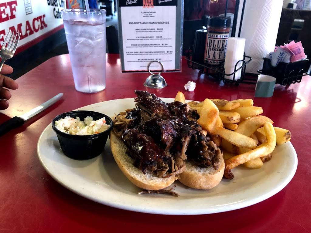 Capriccio Grill | restaurant | 149 Union Ave, Memphis, TN 38103, USA | 9015294199 OR +1 901-529-4199