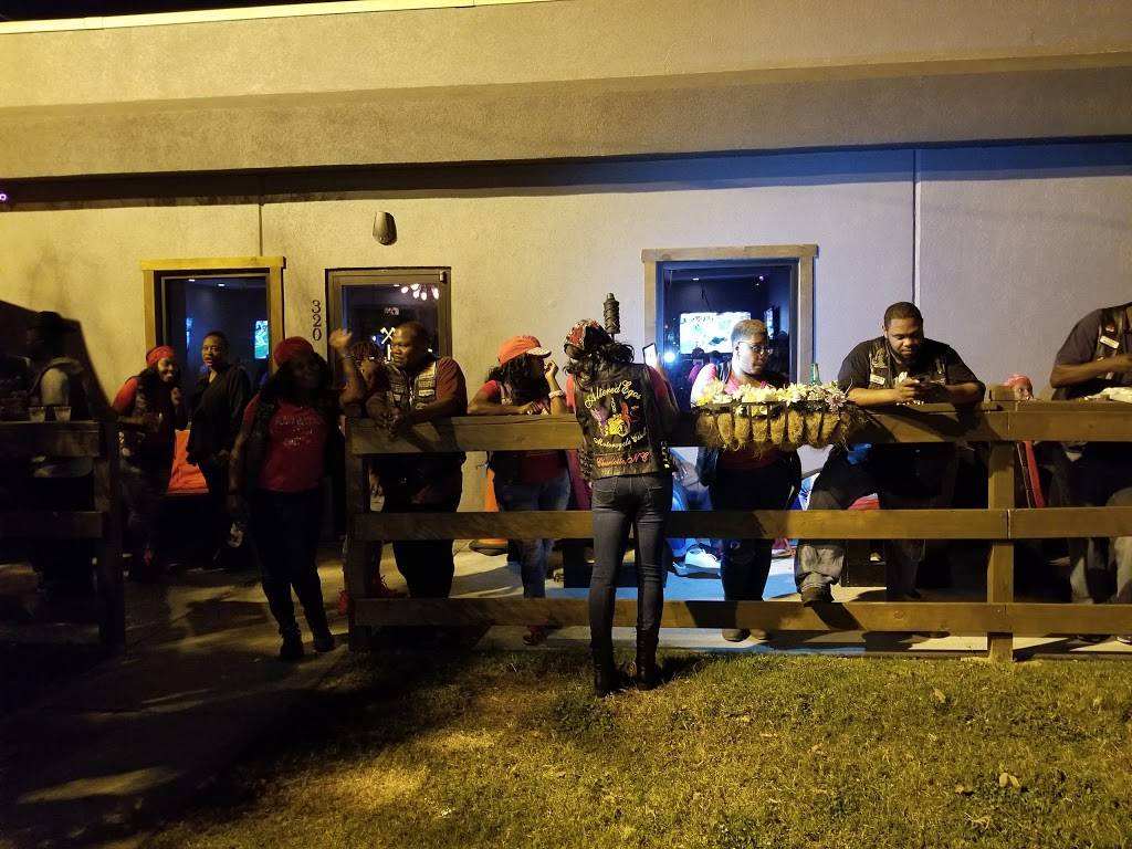 Fire House Bar And Lounge | night club | 320 W Carson Blvd, Charlotte, NC 28203, USA | 9802990988 OR +1 980-299-0988