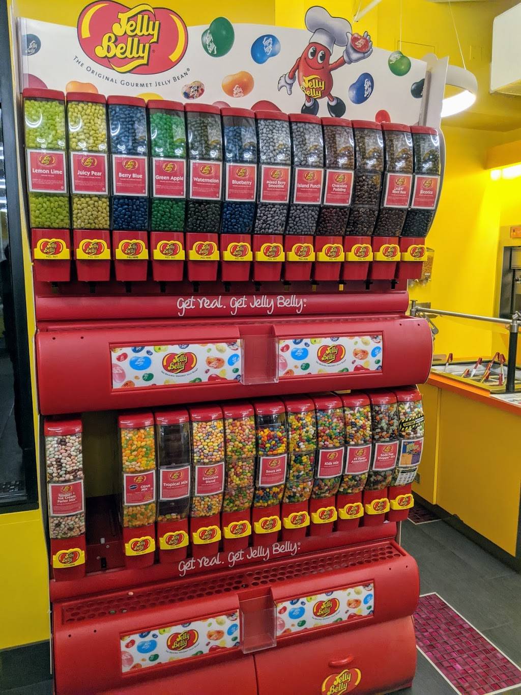 Euro Snack Store | restaurant | 5001 Northstar Dr Suite 5112, Truckee, CA 96161, USA | 5305622560 OR +1 530-562-2560